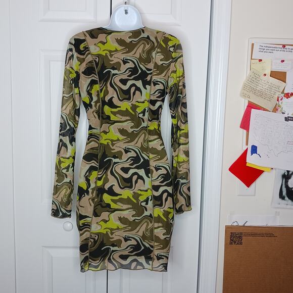 H&M Camouflage Lace Detailed Mini Dress NWOT - Picture 9 of 16